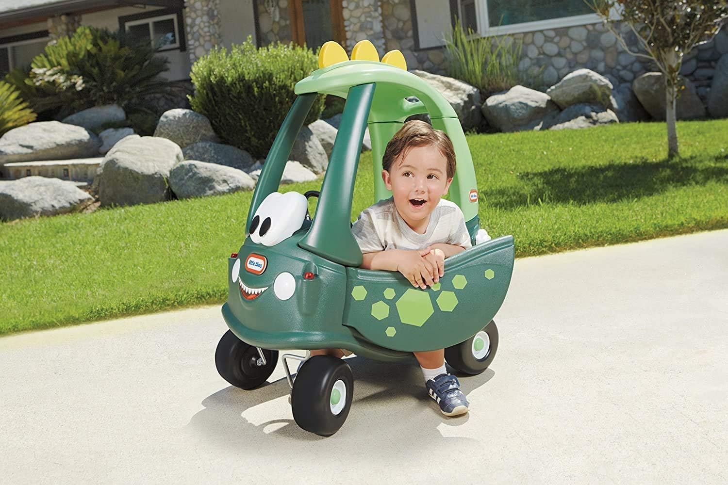 Little Tikes Dino Cozy Coupe Car. Kids Ride-On, Foot to Floor Slider, Mini Vehicle Push Car With Real Working Horn, Clicking Ignition Switch & Petrol Cap. For Ages 18 Months+