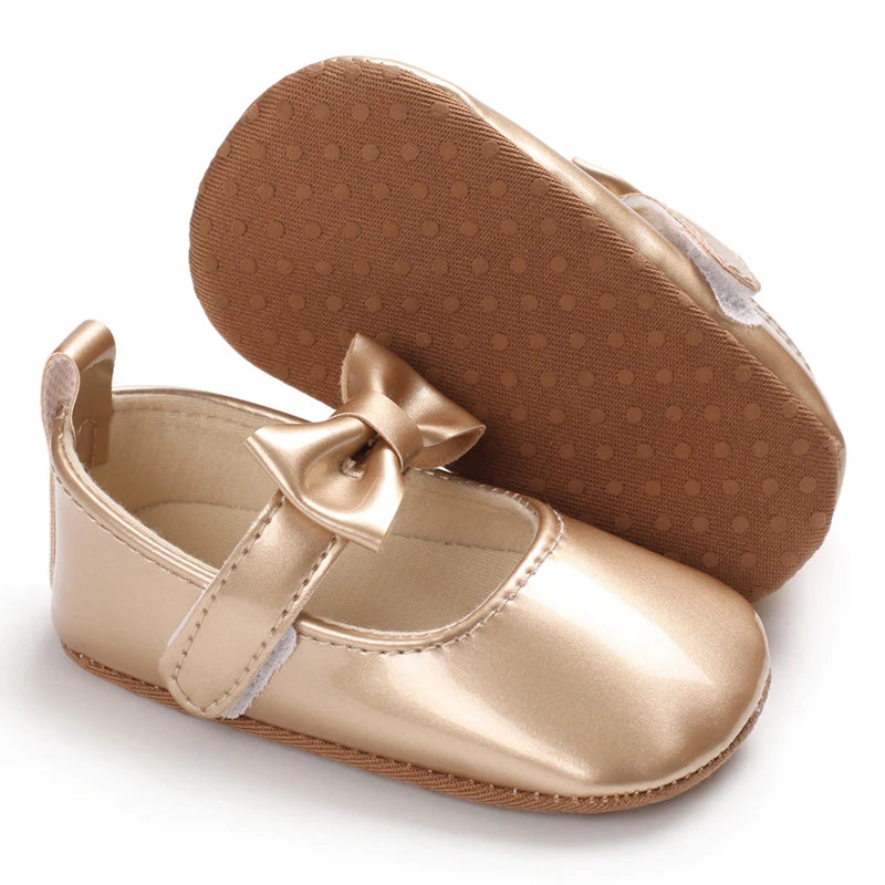 Cute Spring Newborn Golden Baby Shoes Non Slip Cloth Bottom Girl Shoes Elegant Breathable Casual Baby First Walking Shoes 0-18 M