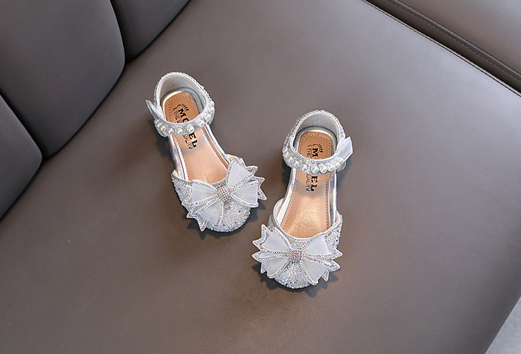 Baby Girls Princess Shoes Sequins Pearl Bow Kids Sandals Non-slip Children Shoes Party Wedding Elegant Performance Shoes F06144
