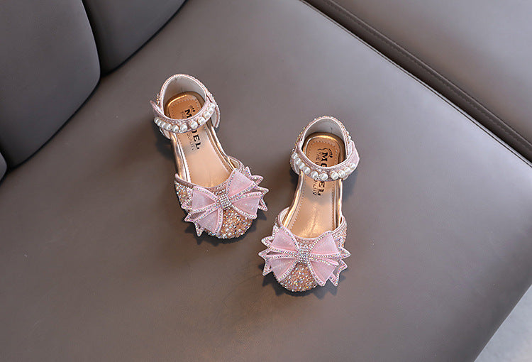 Baby Girls Princess Shoes Sequins Pearl Bow Kids Sandals Non-slip Children Shoes Party Wedding Elegant Performance Shoes F06144