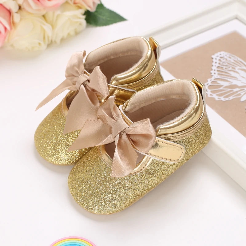 Cute Spring Newborn Golden Baby Shoes Non Slip Cloth Bottom Girl Shoes Elegant Breathable Casual Baby First Walking Shoes 0-18 M