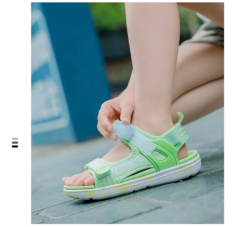 Sandals Girls Soft Soles Casual Shoe Fashionable Princess Shoes New Flowers Pink Flat Shoes  Brand Non-slip Beach Shoes Children