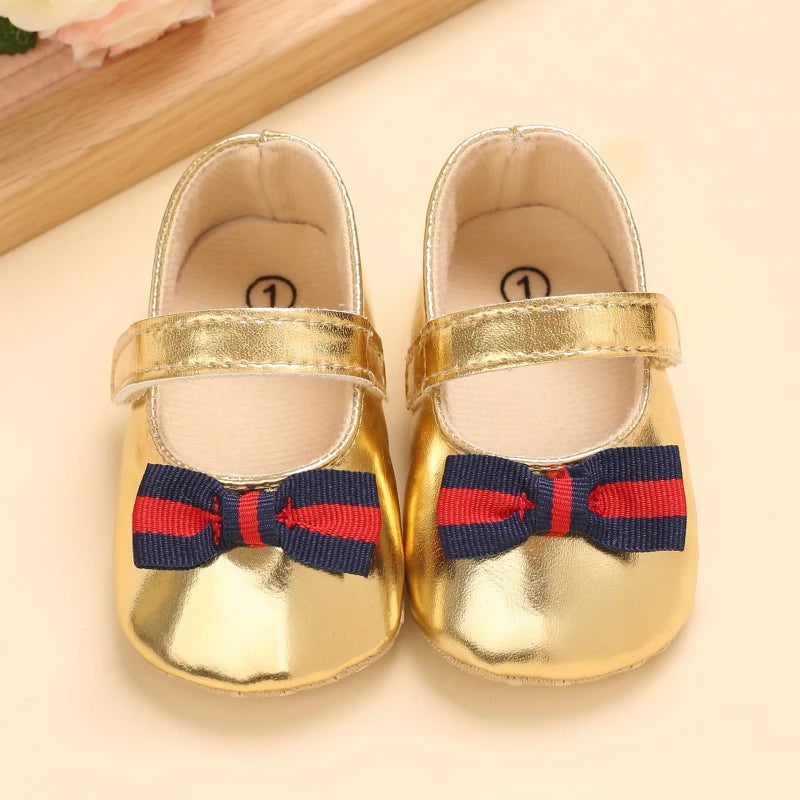 Cute Spring Newborn Golden Baby Shoes Non Slip Cloth Bottom Girl Shoes Elegant Breathable Casual Baby First Walking Shoes 0-18 M