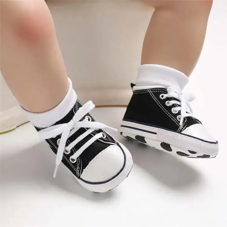 Canvas Sneakers Baby Boys Girls Shoes First Walkers Infant Toddler Anti-Slip Soft Sole Classical Newborn Baby Shoes 0-18 Months