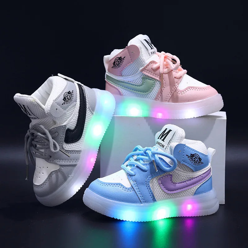 Boys Glowing Light Toddler Sneakers Children's Luminous Shoes Little Girls Board Sneakers Girls Shining Light Mesh Casual Shoes