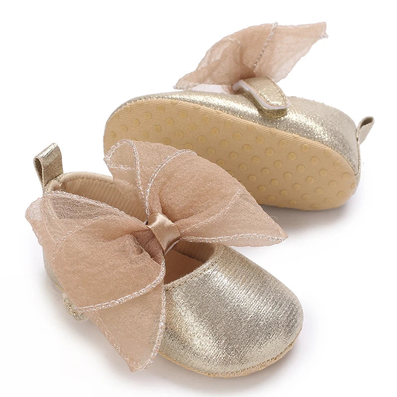 Cute Spring Newborn Golden Baby Shoes Non Slip Cloth Bottom Girl Shoes Elegant Breathable Casual Baby First Walking Shoes 0-18 M