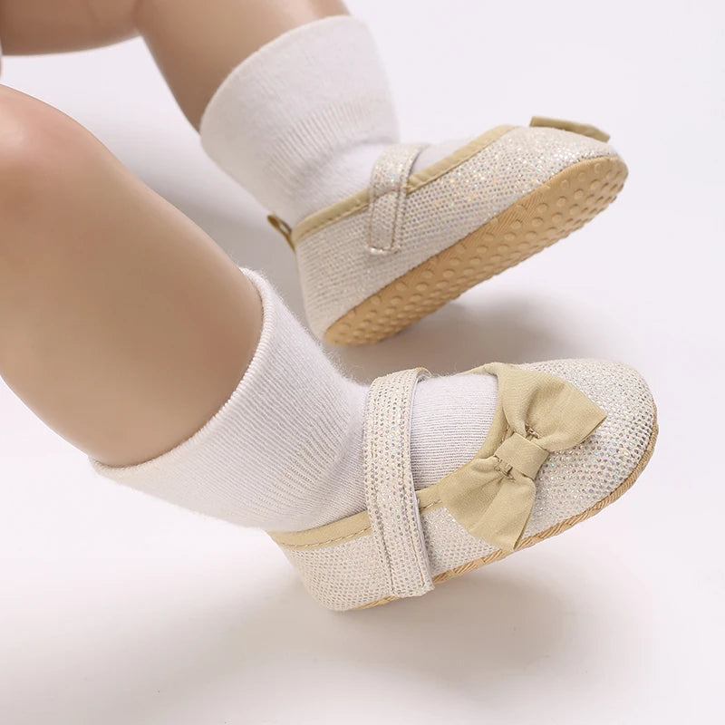 Cute Spring Newborn Golden Baby Shoes Non Slip Cloth Bottom Girl Shoes Elegant Breathable Casual Baby First Walking Shoes 0-18 M