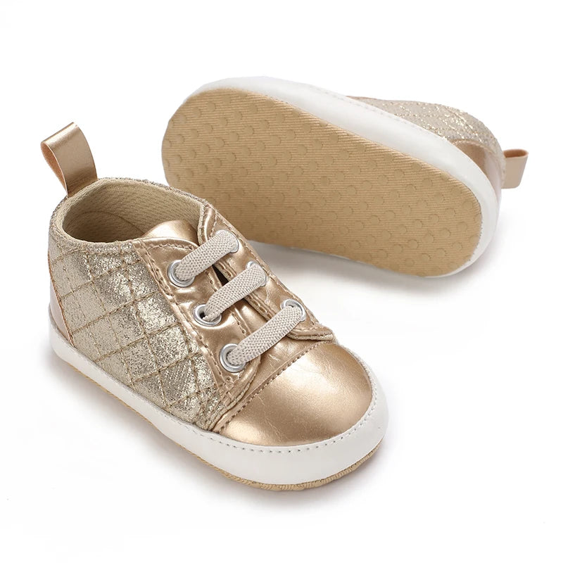 Cute Spring Newborn Golden Baby Shoes Non Slip Cloth Bottom Girl Shoes Elegant Breathable Casual Baby First Walking Shoes 0-18 M