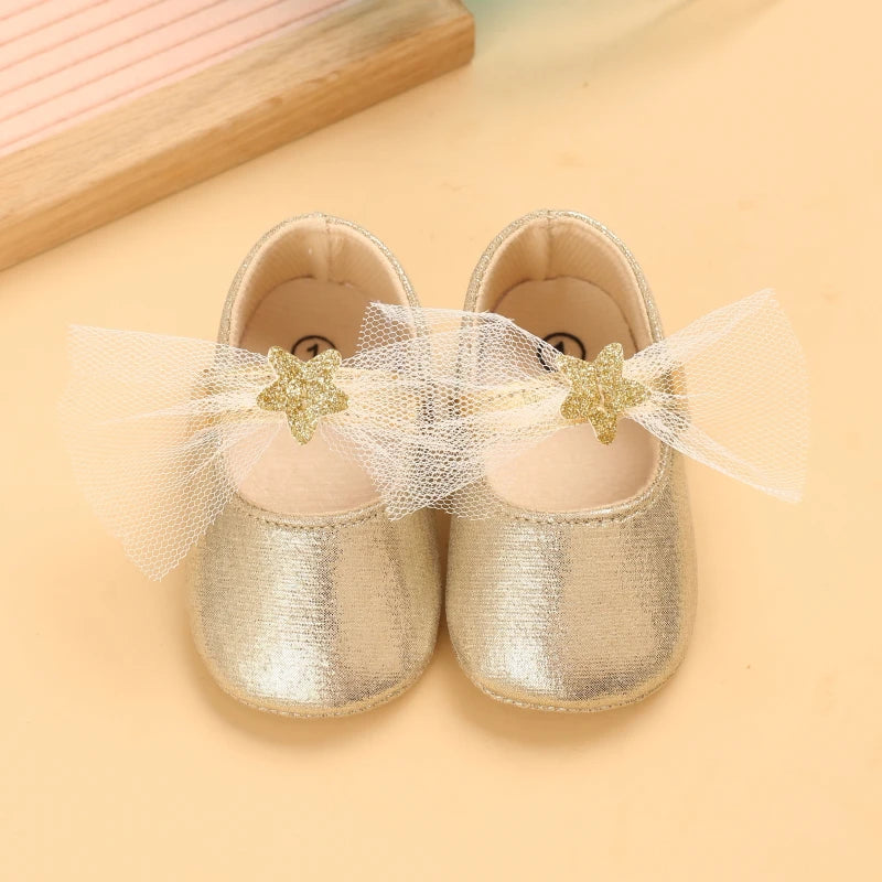 Cute Spring Newborn Golden Baby Shoes Non Slip Cloth Bottom Girl Shoes Elegant Breathable Casual Baby First Walking Shoes 0-18 M