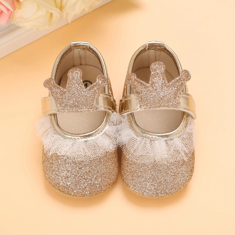 Cute Spring Newborn Golden Baby Shoes Non Slip Cloth Bottom Girl Shoes Elegant Breathable Casual Baby First Walking Shoes 0-18 M