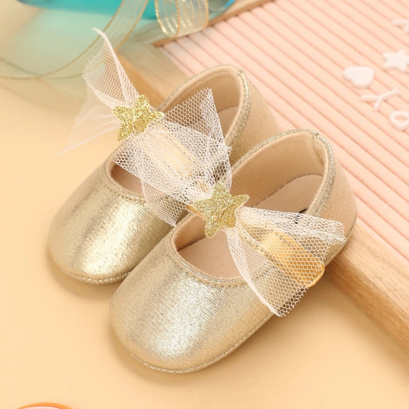 Cute Spring Newborn Golden Baby Shoes Non Slip Cloth Bottom Girl Shoes Elegant Breathable Casual Baby First Walking Shoes 0-18 M