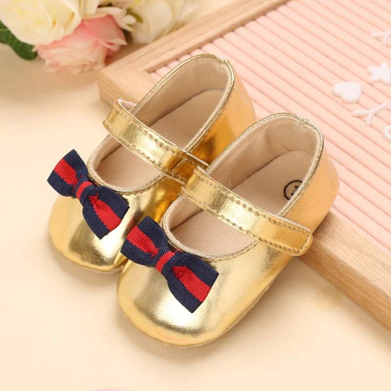 Cute Spring Newborn Golden Baby Shoes Non Slip Cloth Bottom Girl Shoes Elegant Breathable Casual Baby First Walking Shoes 0-18 M