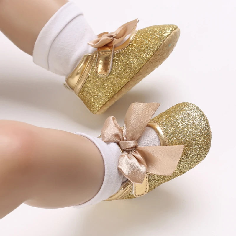 Cute Spring Newborn Golden Baby Shoes Non Slip Cloth Bottom Girl Shoes Elegant Breathable Casual Baby First Walking Shoes 0-18 M