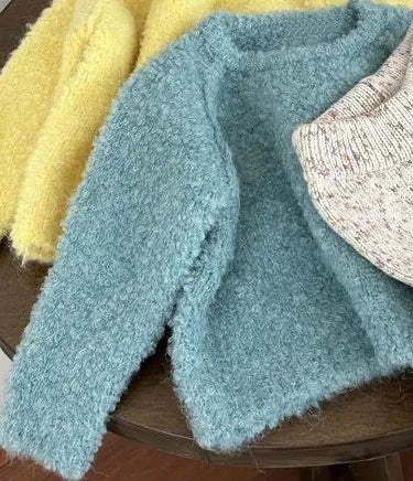 2025 New Children's Clothing Children's Sweaters Autumn and Winter Warm Knitted Yarn Tops for Boys and Girls Granular Wool