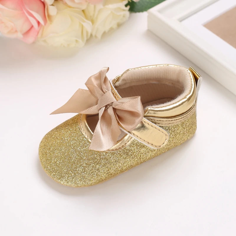 Cute Spring Newborn Golden Baby Shoes Non Slip Cloth Bottom Girl Shoes Elegant Breathable Casual Baby First Walking Shoes 0-18 M