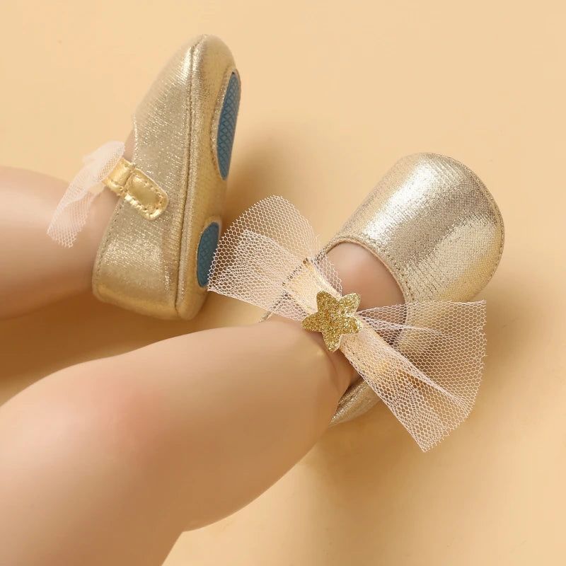 Cute Spring Newborn Golden Baby Shoes Non Slip Cloth Bottom Girl Shoes Elegant Breathable Casual Baby First Walking Shoes 0-18 M