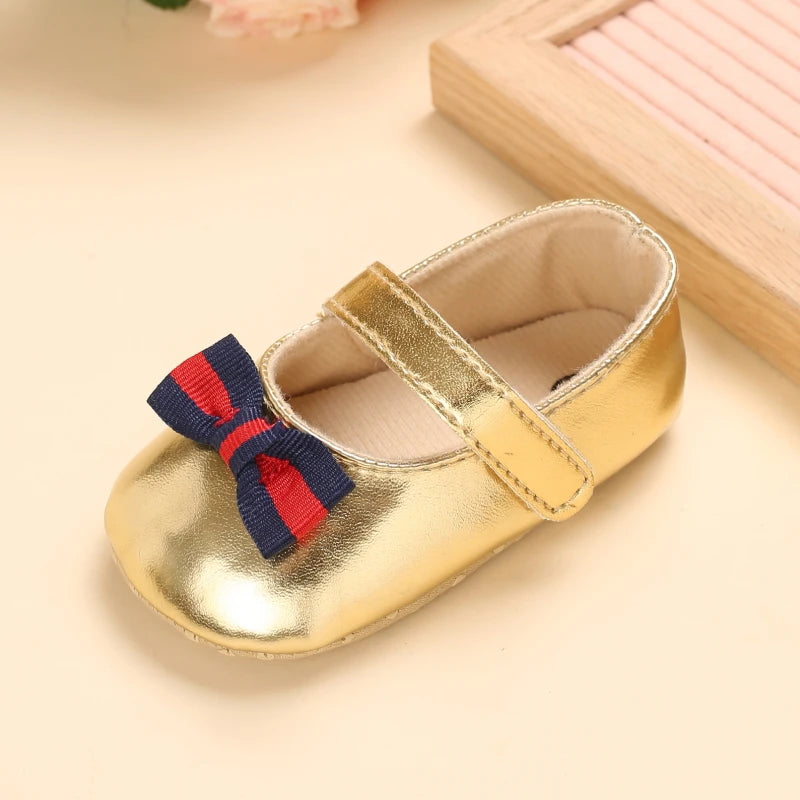 Cute Spring Newborn Golden Baby Shoes Non Slip Cloth Bottom Girl Shoes Elegant Breathable Casual Baby First Walking Shoes 0-18 M