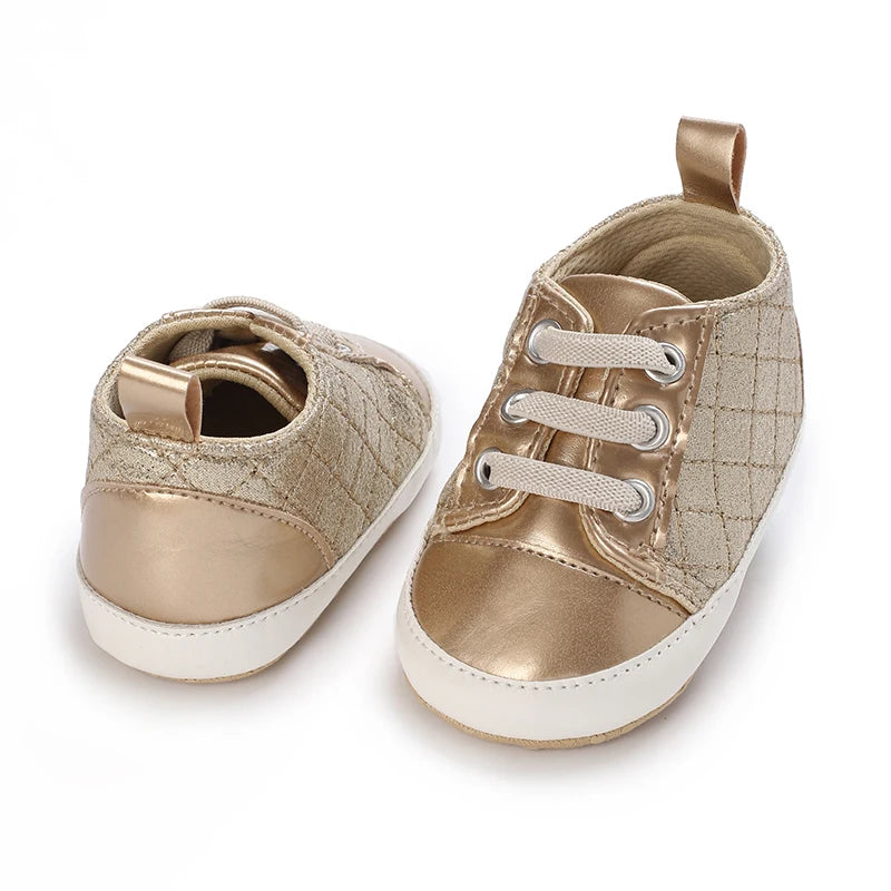 Cute Spring Newborn Golden Baby Shoes Non Slip Cloth Bottom Girl Shoes Elegant Breathable Casual Baby First Walking Shoes 0-18 M