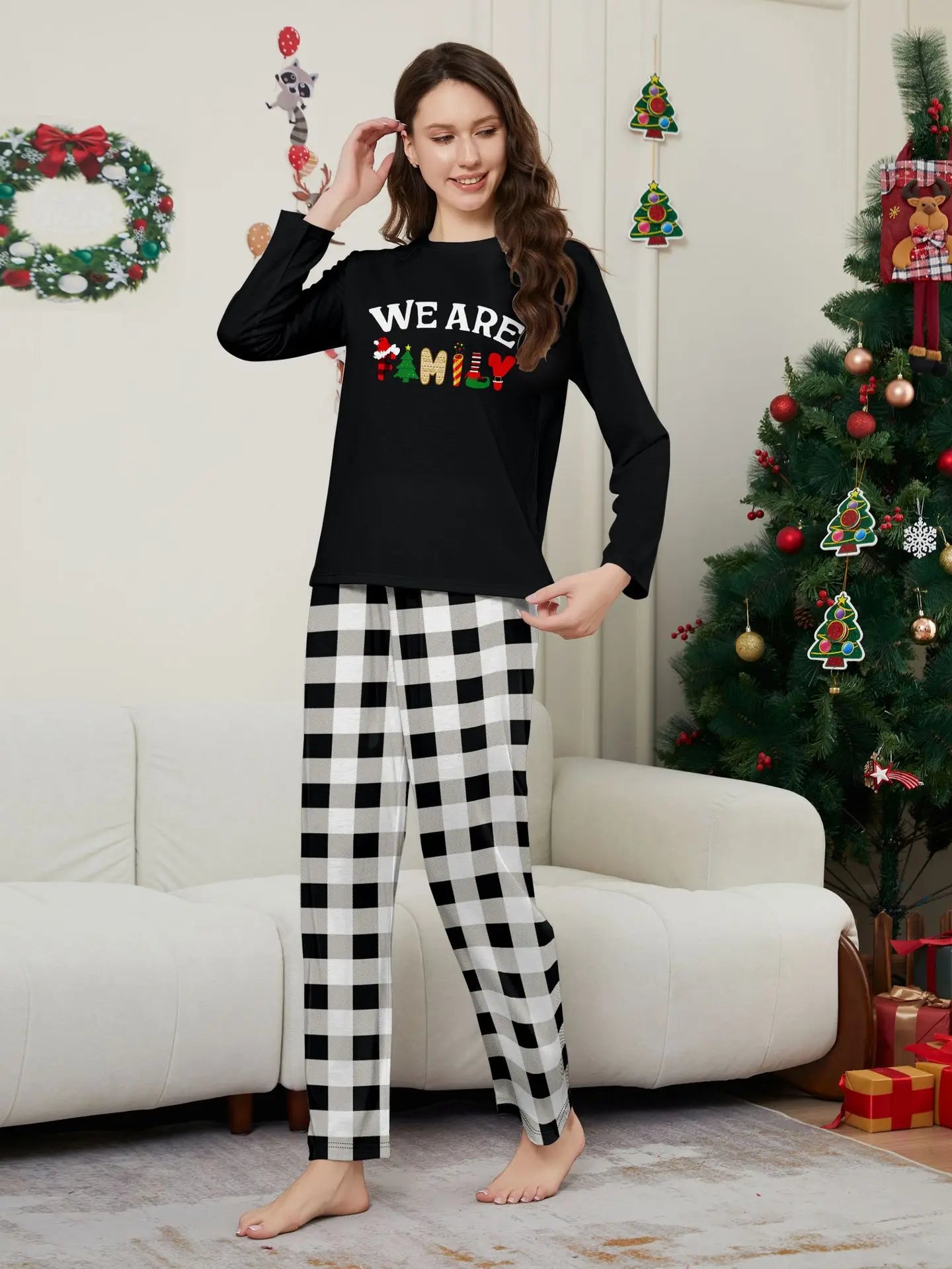Happy New Year Family Matching Outfits Letter Plaid Print Parent-child 2 Pieces Suit Sleepwear Soft Loose Pajamas Set Xmas Wear