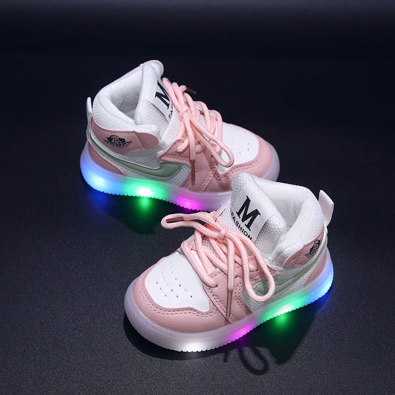 Boys Glowing Light Toddler Sneakers Children's Luminous Shoes Little Girls Board Sneakers Girls Shining Light Mesh Casual Shoes
