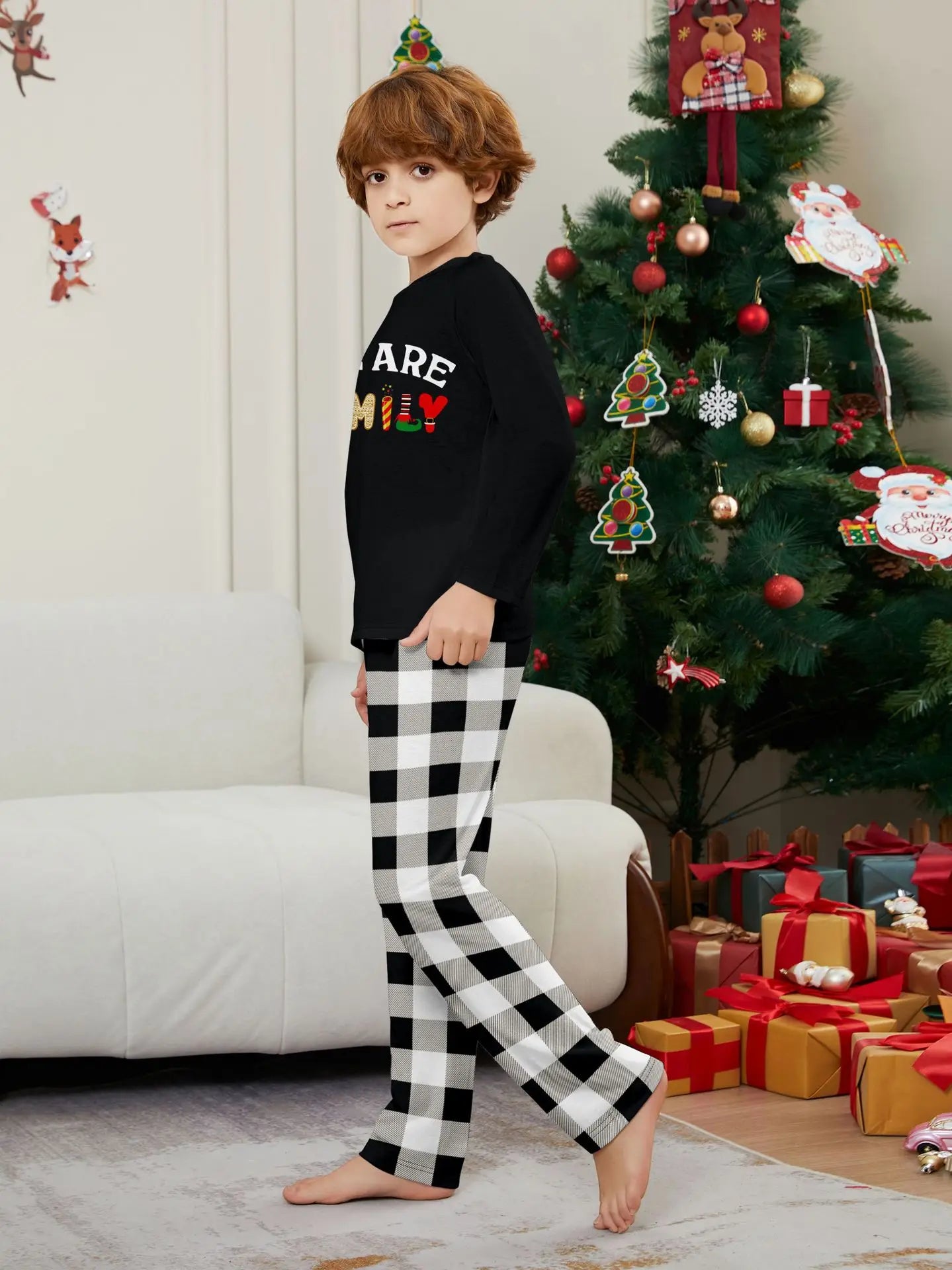 Happy New Year Family Matching Outfits Letter Plaid Print Parent-child 2 Pieces Suit Sleepwear Soft Loose Pajamas Set Xmas Wear