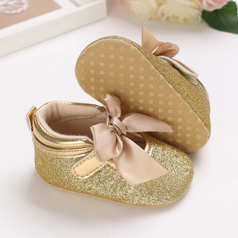 Cute Spring Newborn Golden Baby Shoes Non Slip Cloth Bottom Girl Shoes Elegant Breathable Casual Baby First Walking Shoes 0-18 M